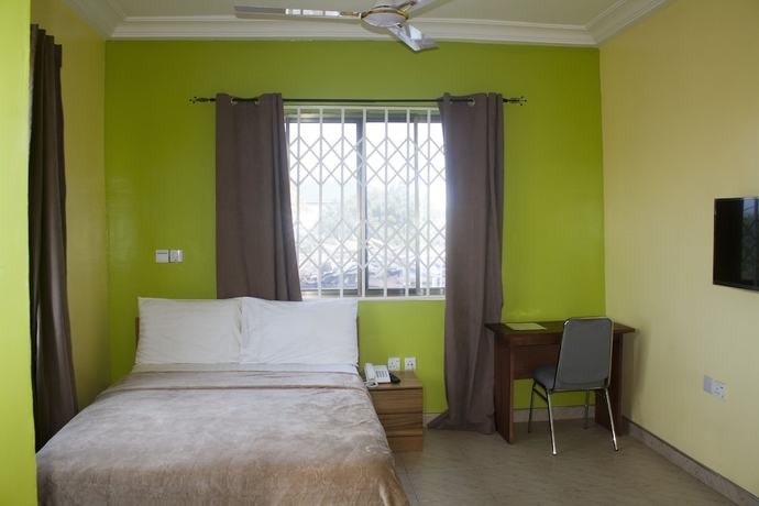 Imagen de la habitación del Hotel Peemarys. Foto 11