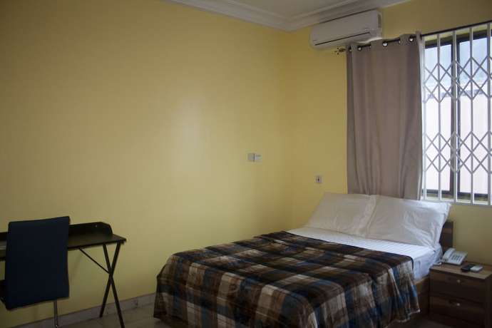 Imagen de la habitación del Hotel Peemarys. Foto 14