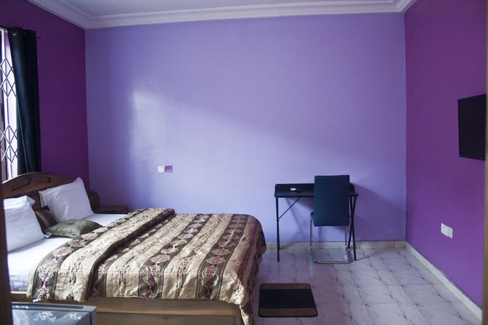 Imagen de la habitación del Hotel Peemarys. Foto 15