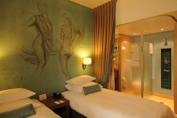 Imagen de la habitación del Hotel Peermont Metcourt At Emperors Palace. Foto 6