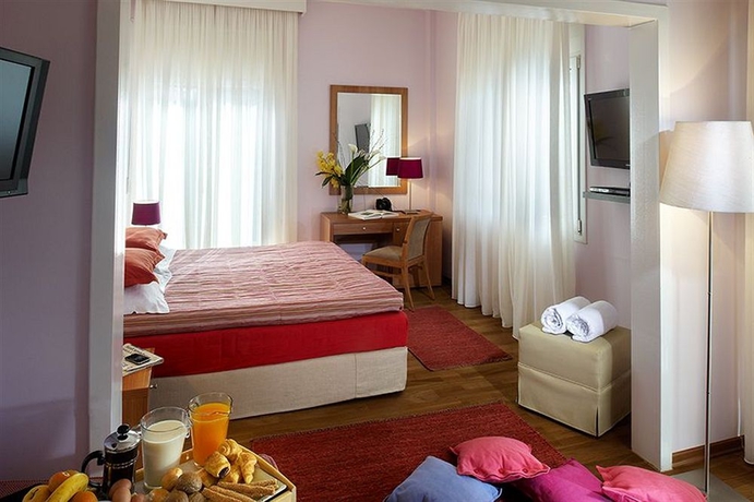 Imagen de la habitación del Hotel Pefka. Foto 5