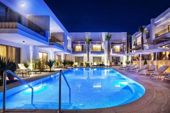 Imagen general del Hotel Pefki Deluxe Residences. Foto 14