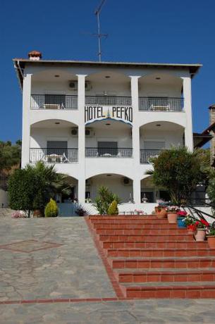 Imagen general del Hotel Pefko. Foto 1