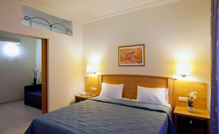 Imagen de la habitación del Hotel Pefkos Beach. Foto 9