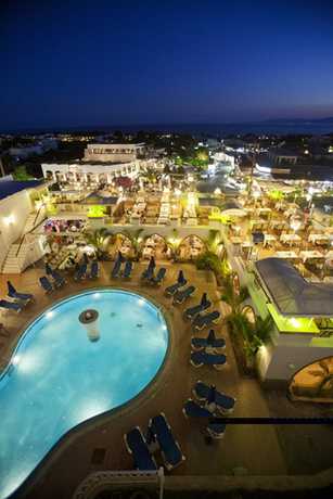 Imagen de la piscina del Hotel Pefkos Beach. Foto 18