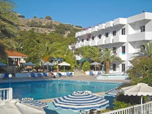 Imagen general del Hotel Pefkos Breeze Family Resort & Spa. Foto 1