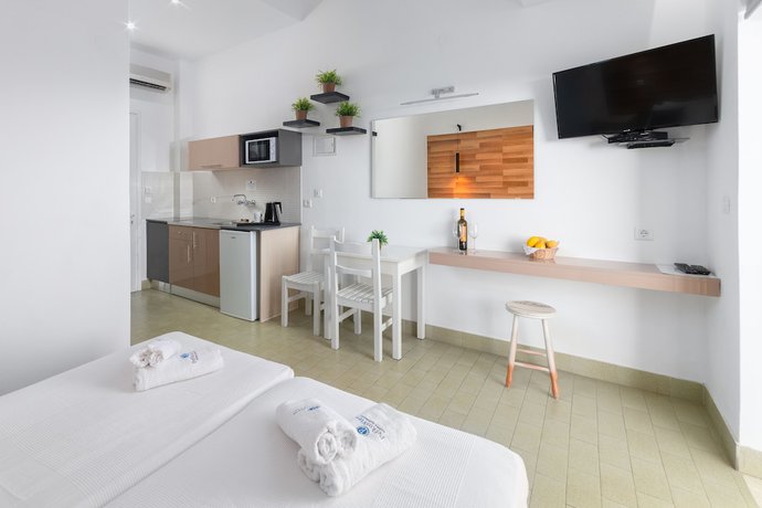 Imagen de la habitación del Hotel Pefkos View Suites and Maisonette. Foto 2
