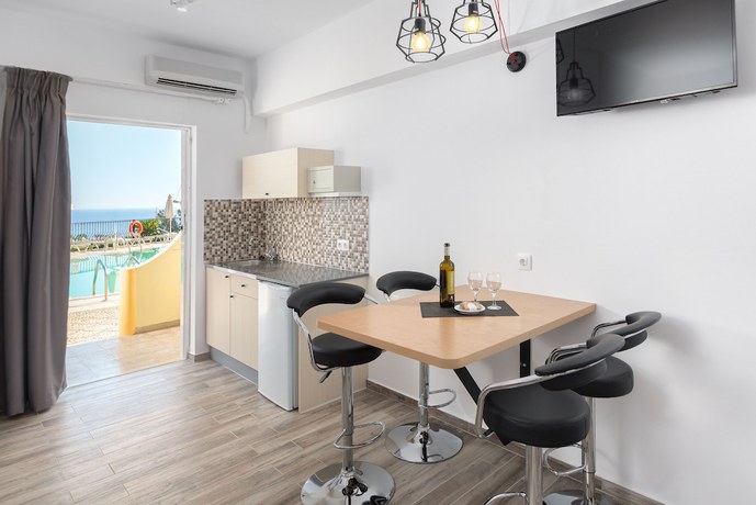 Imagen de la habitación del Hotel Pefkos View Suites and Maisonette. Foto 5