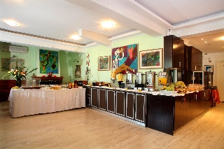 Imagen del bar/restaurante del Hotel Pegasos. Foto 6