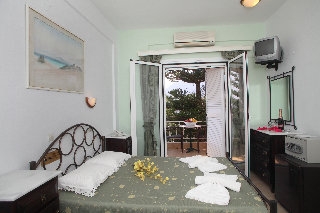 Imagen de la habitación del Hotel Pegasos. Foto 9