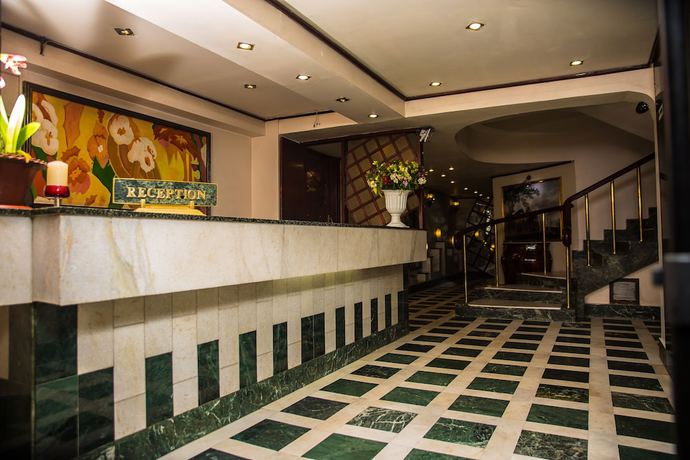 Imagen de los interiores del Hotel Pegasus Crown. Foto 17
