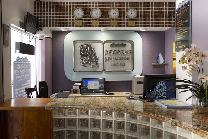 Imagen de los interiores del Hotel Pegasus International. Foto 20