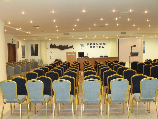 Imagen de los interiores del Hotel Pegasus, Stalos. Foto 9