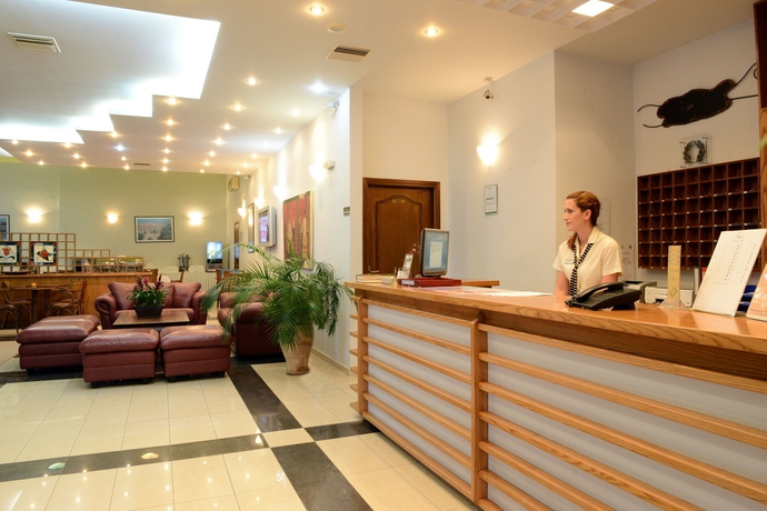 Imagen de los interiores del Hotel Pegasus, Stalos. Foto 11