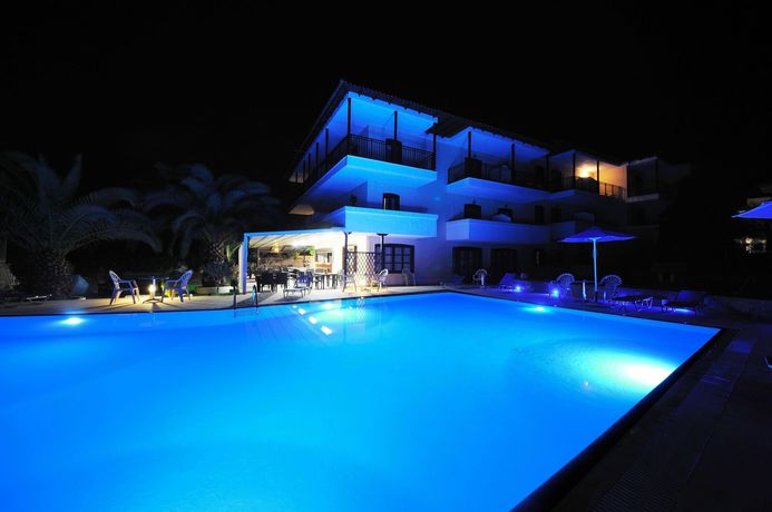 Imagen de los exteriores del Hotel Pegasus, Tasos. Foto 9