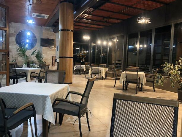 Imagen general del Hotel Peja INN. Foto 5