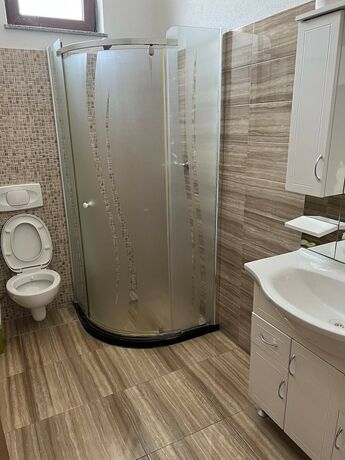 Imagen general del Hotel Peja INN. Foto 7