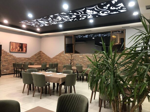 Imagen general del Hotel Peja INN. Foto 8
