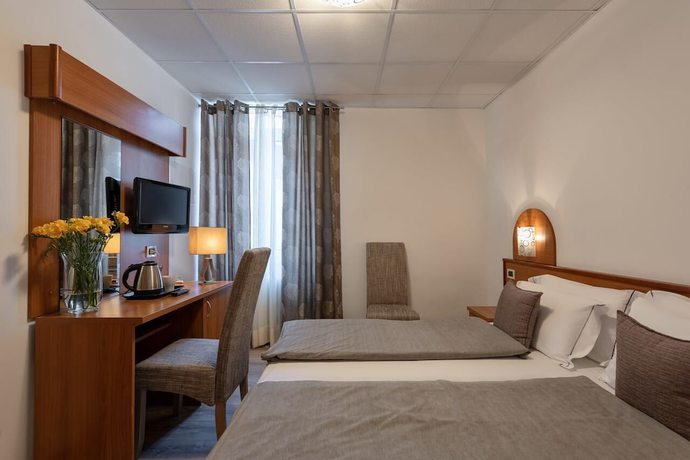 Imagen de la habitación del Hotel Pejo. Foto 14