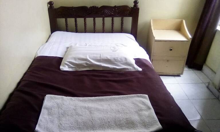 Imagen de la habitación del Hotel Pekers Lodge. Foto 15