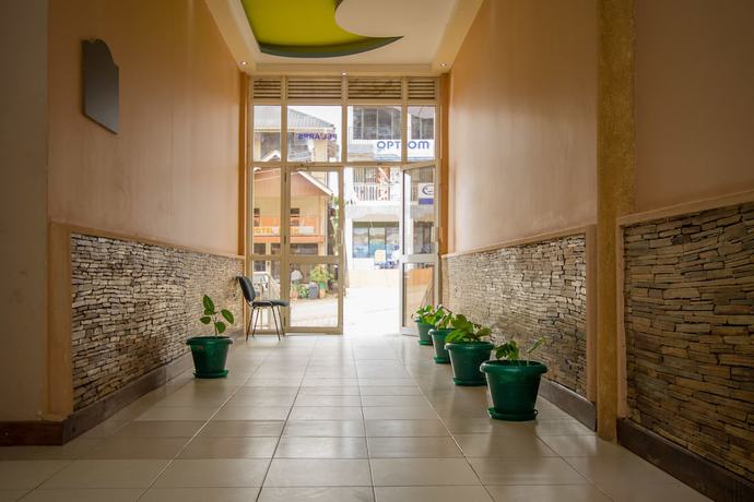 Imagen de los interiores del Hotel Pel\'Arps and Apartments. Foto 17