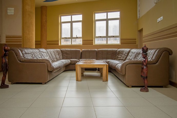 Imagen de los interiores del Hotel Pel\'Arps and Apartments. Foto 18