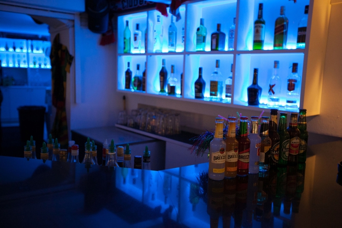 Imagen del bar/restaurante del Hotel Pela Maria. Foto 4