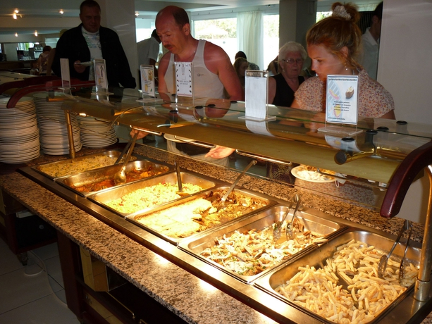 Imagen del bar/restaurante del Hotel Pela Maria. Foto 8