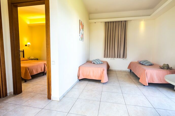 Imagen de la habitación del Hotel Pela Sofia. Foto 17