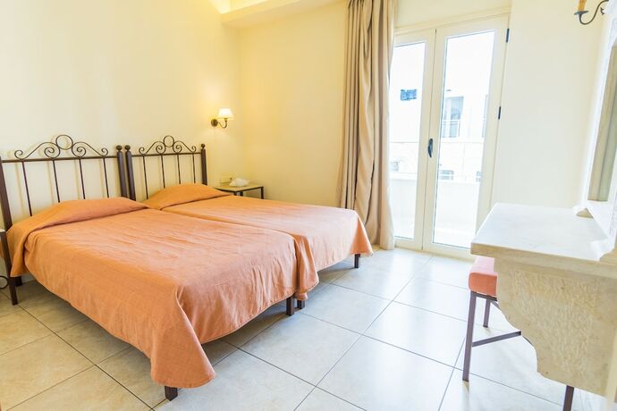 Imagen de la habitación del Hotel Pela Sofia. Foto 19
