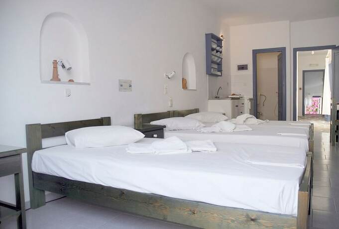 Imagen de la habitación del Hotel Pelagos Studios, Paros Ciudad. Foto 13