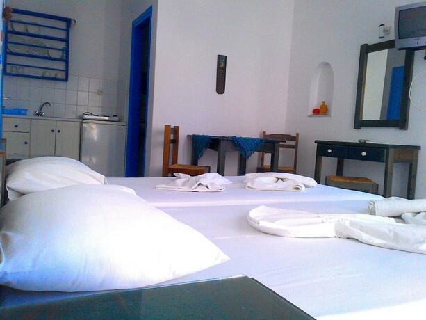 Imagen general del Hotel Pelagos Studios, Paros Ciudad. Foto 3