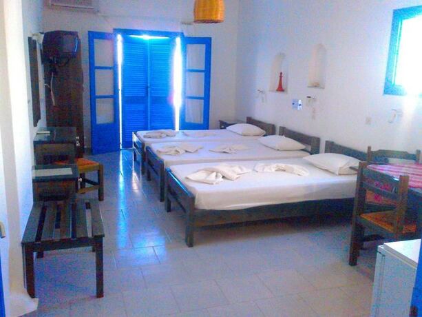 Imagen de la habitación del Hotel Pelagos Studios, Paros Ciudad. Foto 20