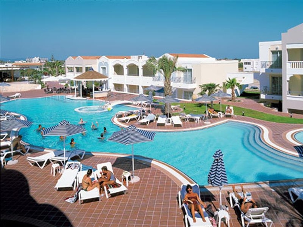 Imagen general del Hotel Pelagos Suites and Spa. Foto 7