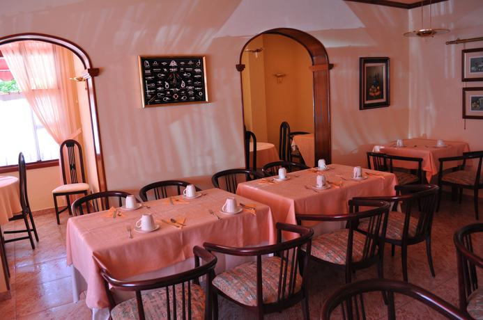 Imagen del bar/restaurante del Hotel Pelayo Isla. Foto 5