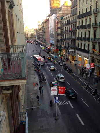 Imagen general del Hotel Pelayo, Plaza Catalunya. Foto 1