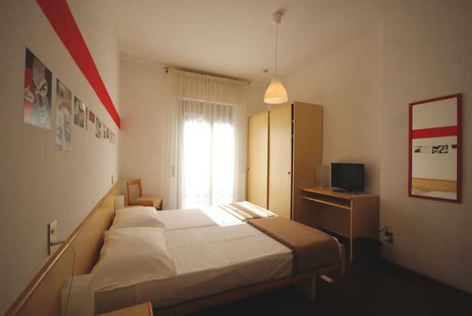 Imagen de la habitación del Hotel Peler. Foto 6