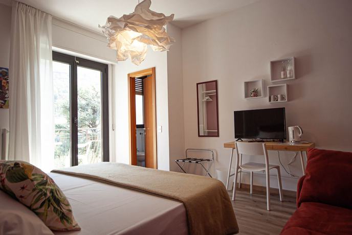 Imagen de la habitación del Hotel Peler. Foto 10