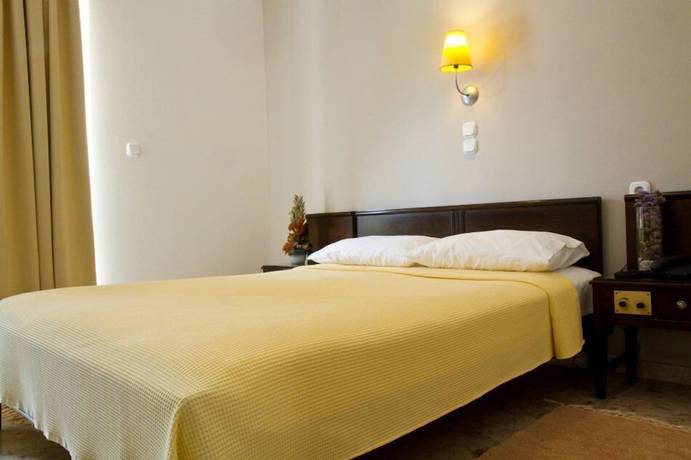 Imagen de la habitación del Hotel Peli. Foto 2