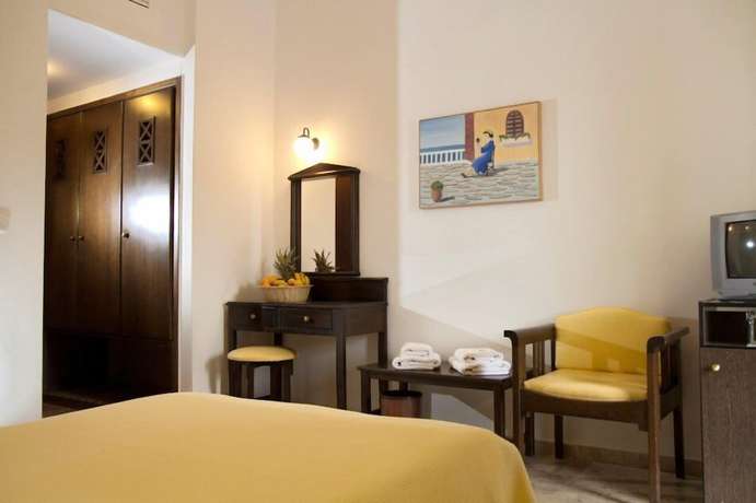 Imagen de la habitación del Hotel Peli. Foto 9