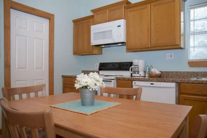 Imagen de la habitación del Hotel Pelican Bay Resort. Foto 11