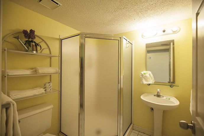Imagen de los interiores del Hotel Pelican Beach Resort By Panhandle Getaways. Foto 9