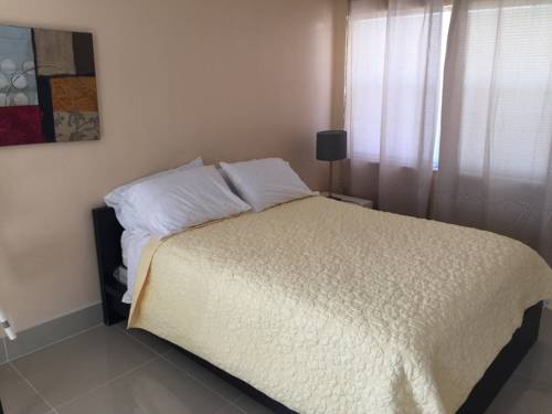 Imagen de la habitación del Hotel Pelican By The Sea. Foto 2