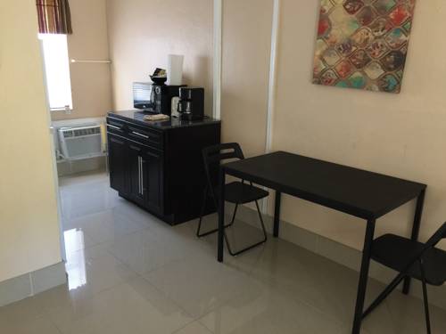 Imagen de la habitación del Hotel Pelican By The Sea. Foto 4