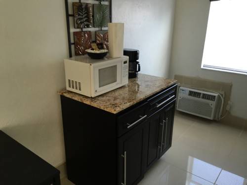 Imagen de la habitación del Hotel Pelican By The Sea. Foto 6