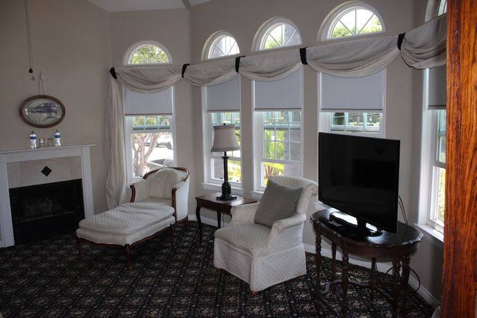 Imagen de la habitación del Hotel Pelican Cove Inn. Foto 6