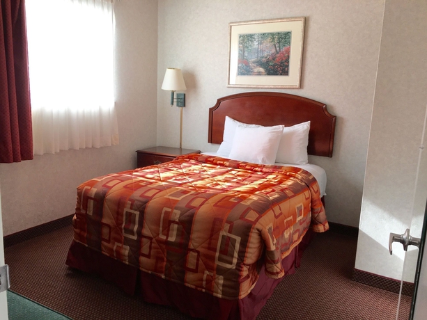 Imagen de la habitación del Hotel Pelican Inn Monterey. Foto 9