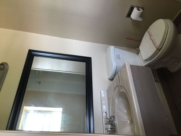Imagen de la habitación del Hotel Pelican Inn and Suites. Foto 10