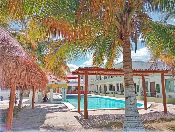 Imagen de la piscina del Hotel Pelican Inn at Las Dunas Resort. Foto 11