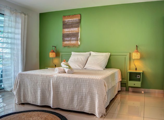 Imagen de la habitación del Hotel Pelican, L'Enclos. Foto 10